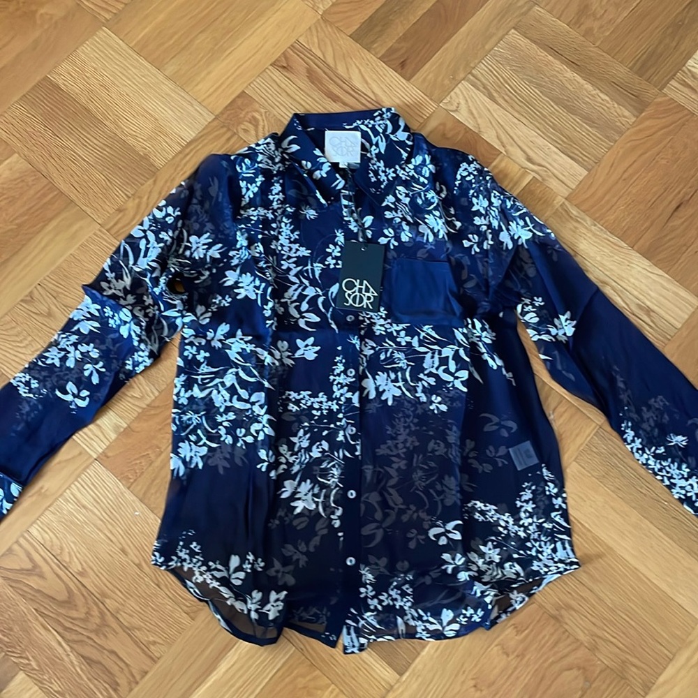 Chaser Floral Blouse 100% Crepe de Chine Silk Size Medium NWT